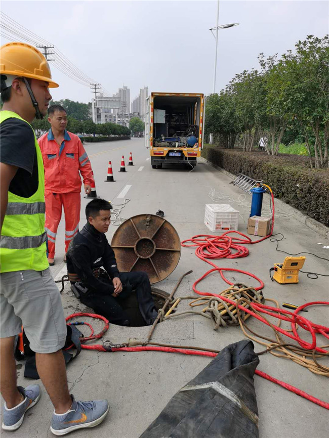常宁翻衬法管道修复技术主要工序